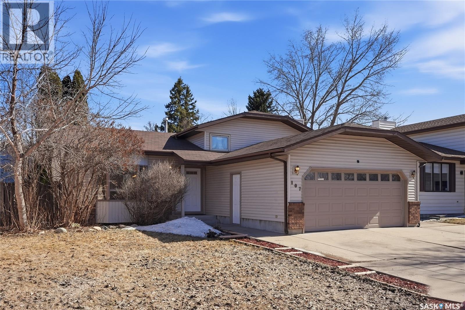 107 Armstrong Crescent, Saskatoon, SK - Outdoor