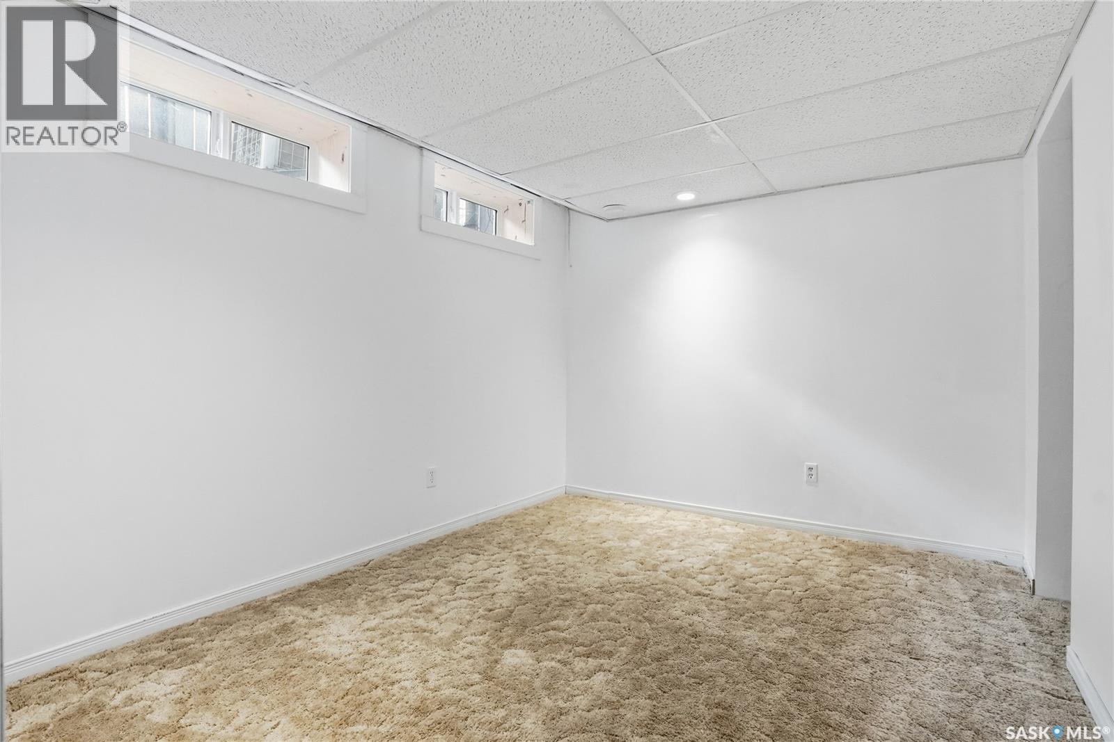 107 Armstrong Crescent, Saskatoon, SK - Indoor Photo Showing Other Room