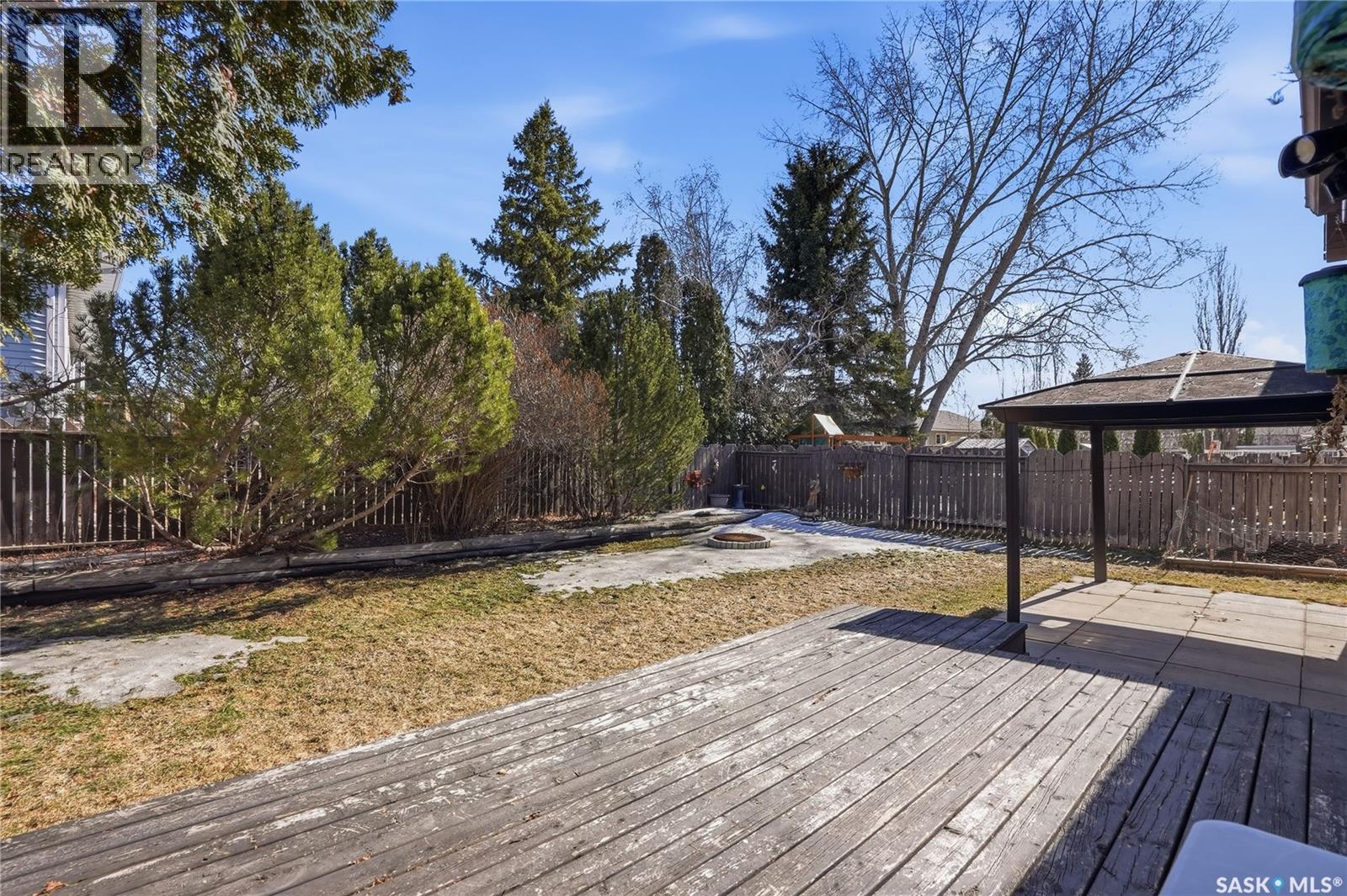 107 Armstrong Crescent, Saskatoon, SK - Outdoor With Deck Patio Veranda