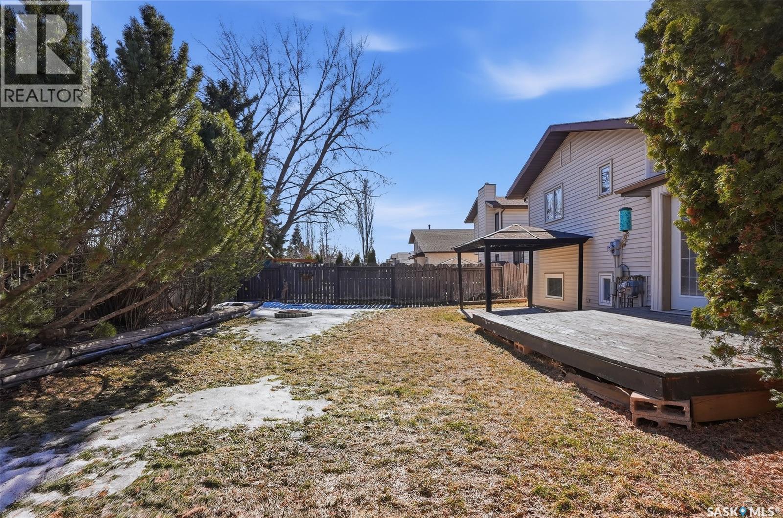 107 Armstrong Crescent, Saskatoon, SK - Outdoor