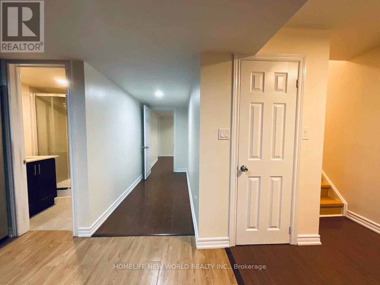 First Floor & Basement - 31 John Allan Cameron Street, Markham, ON - Indoor Photo Showing Other Room