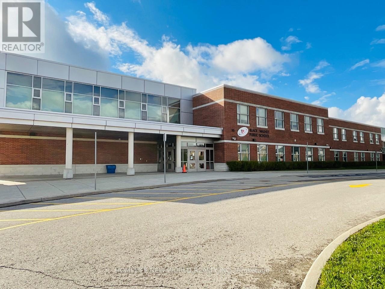 First Floor & Basement - 31 John Allan Cameron Street, Markham, ON - Outdoor
