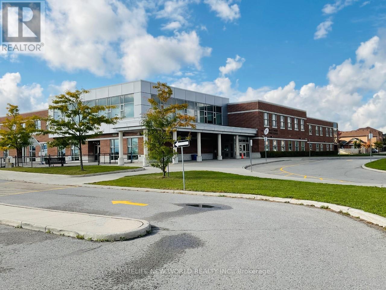 First Floor & Basement - 31 John Allan Cameron Street, Markham, ON - Outdoor