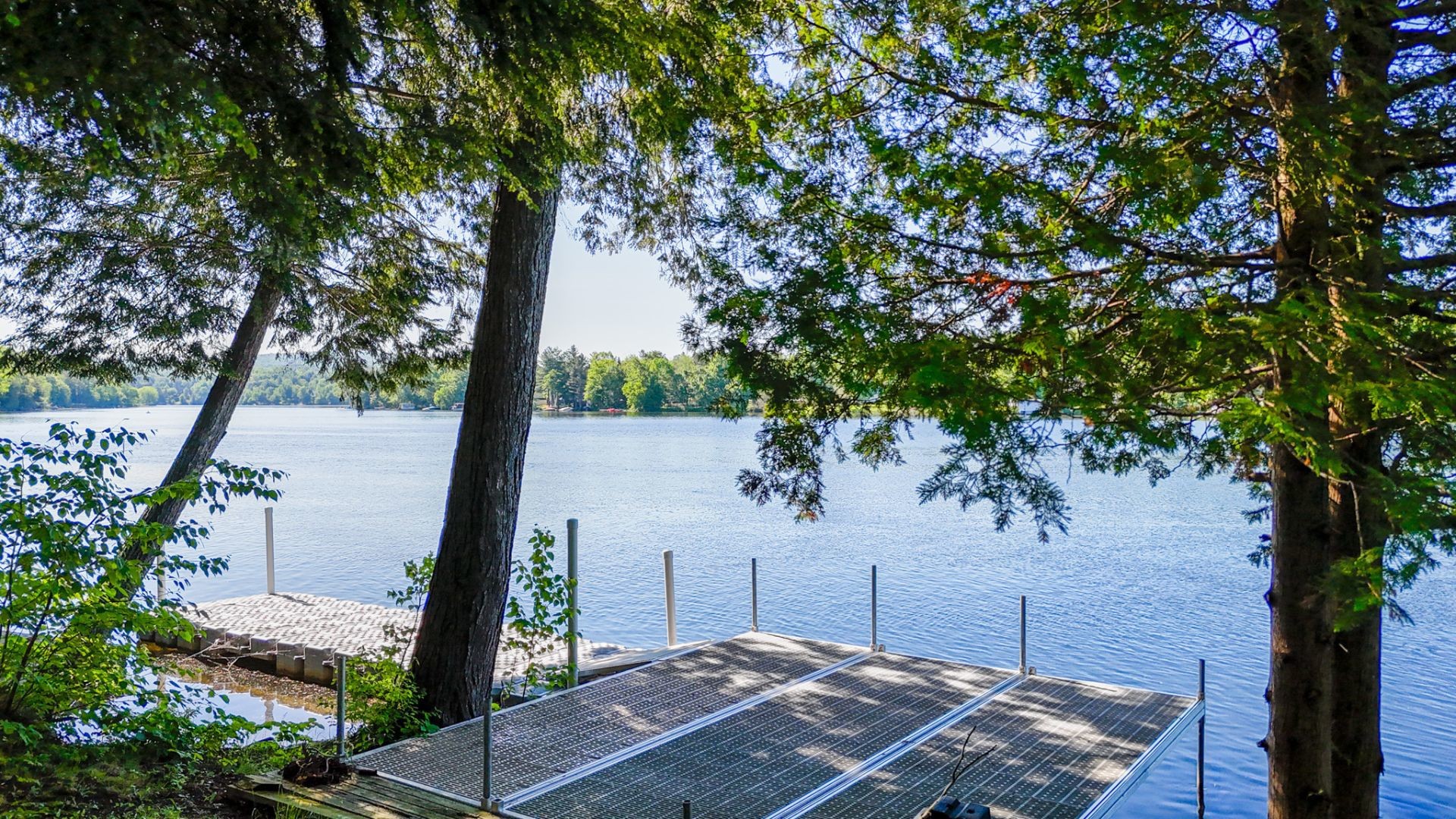 Waterfront - 1040 Av. Du Parc, Sherbrooke (Brompton/Rock Forest/Saint-Élie/Deauville), QC - Outdoor With Body Of Water