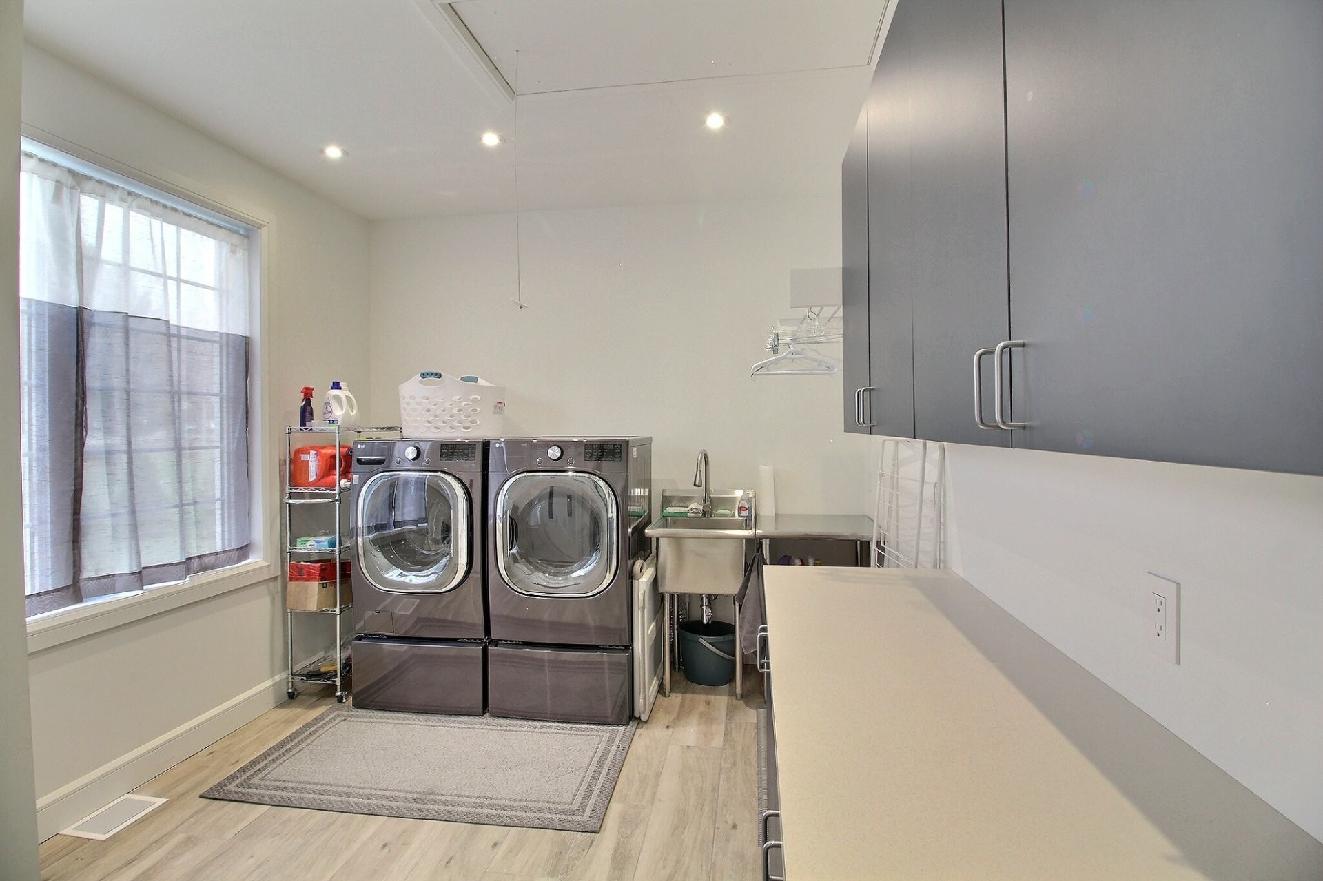 Laundry - 1040 Av. Du Parc, Sherbrooke (Brompton/Rock Forest/Saint-Élie/Deauville), QC - Indoor Photo Showing Laundry Room