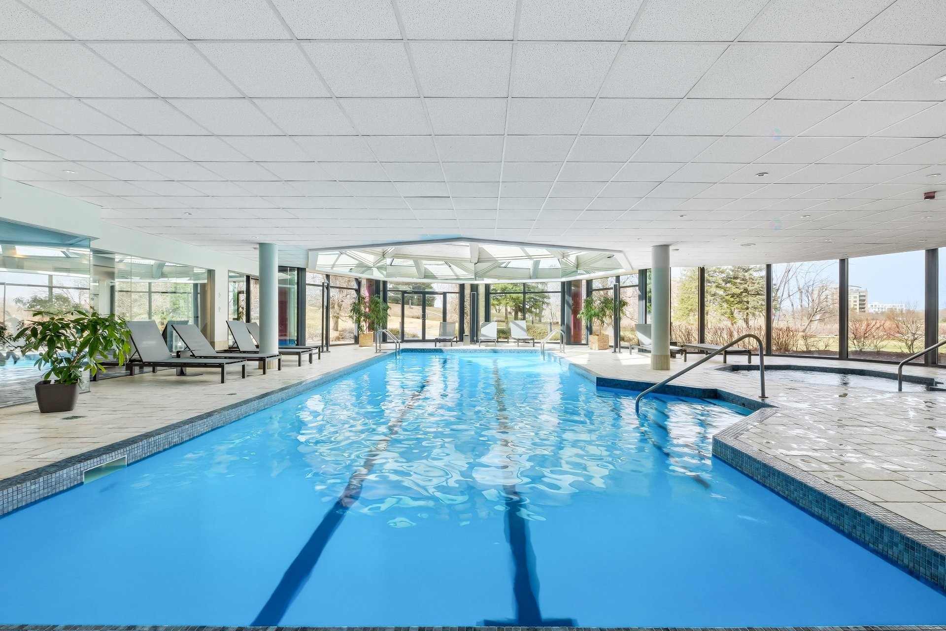 Piscine - 202-301 Ch. Du Club-Marin, Montréal (Verdun/Île-Des-Soeurs), QC