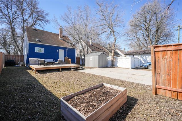 581 Guilbault St, Winnipeg, MB