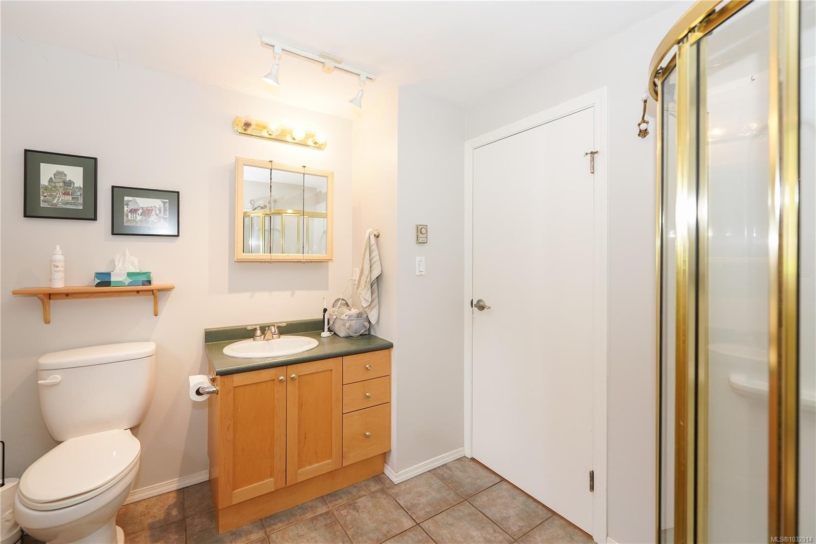 1067 Herd Rd, Duncan, BC