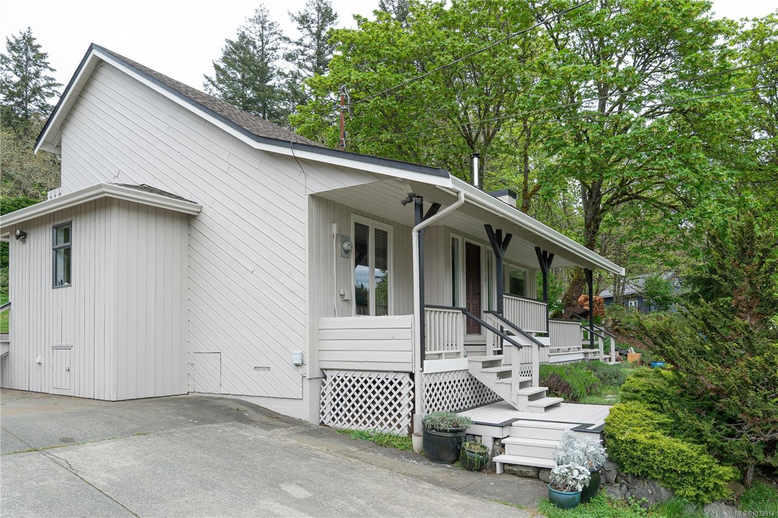 1067 Herd Rd, Duncan, BC