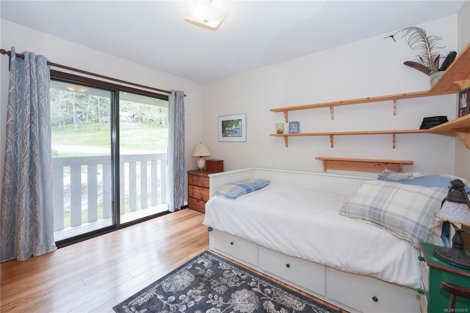 1067 Herd Rd, Duncan, BC