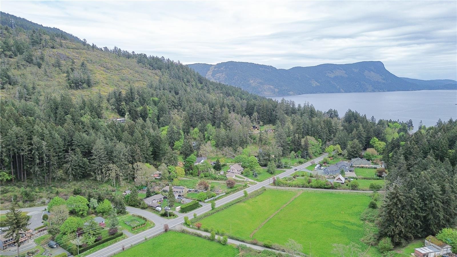 1067 Herd Rd, Duncan, BC