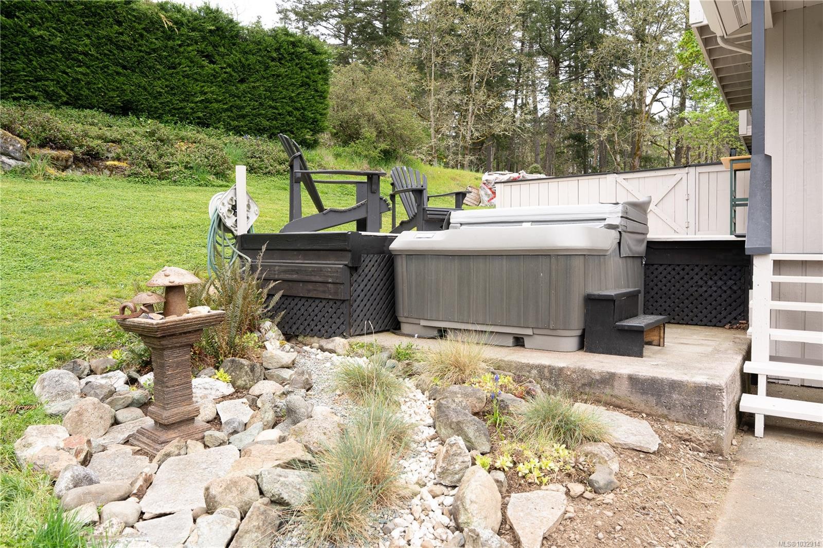 1067 Herd Rd, Duncan, BC