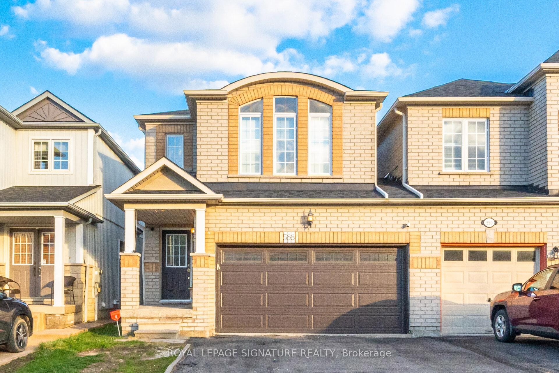 588 Rossellini Drive, Mississauga, ON - Outdoor With Facade