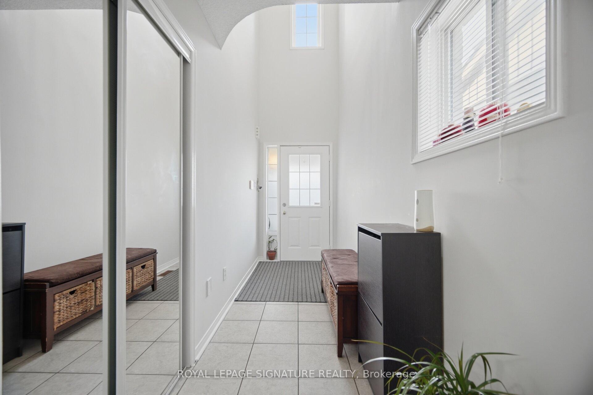 588 Rossellini Drive, Mississauga, ON - Indoor Photo Showing Other Room