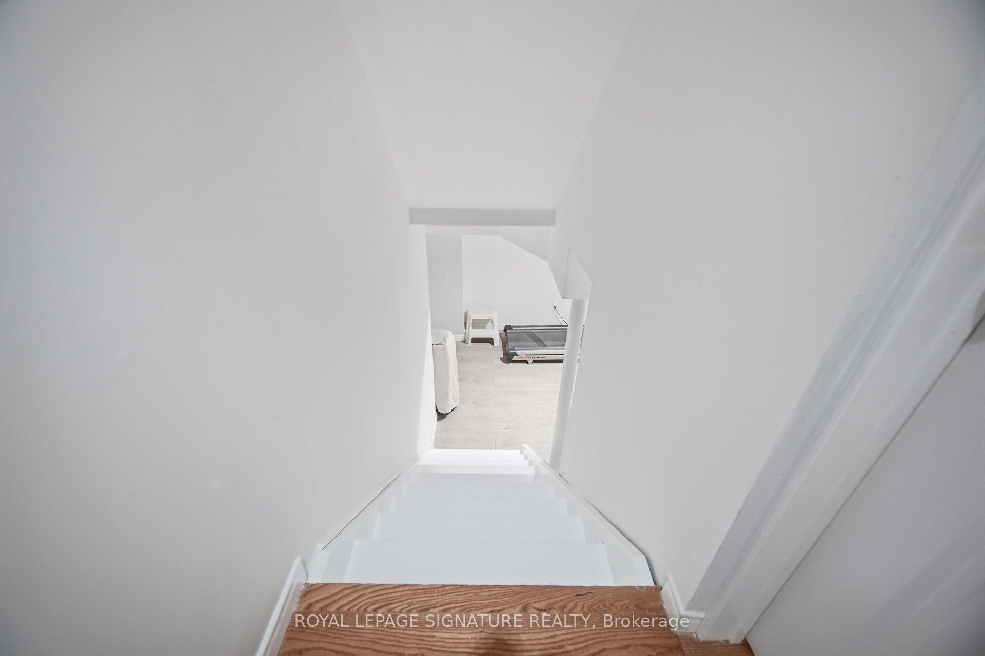 588 Rossellini Drive, Mississauga, ON - Indoor Photo Showing Other Room