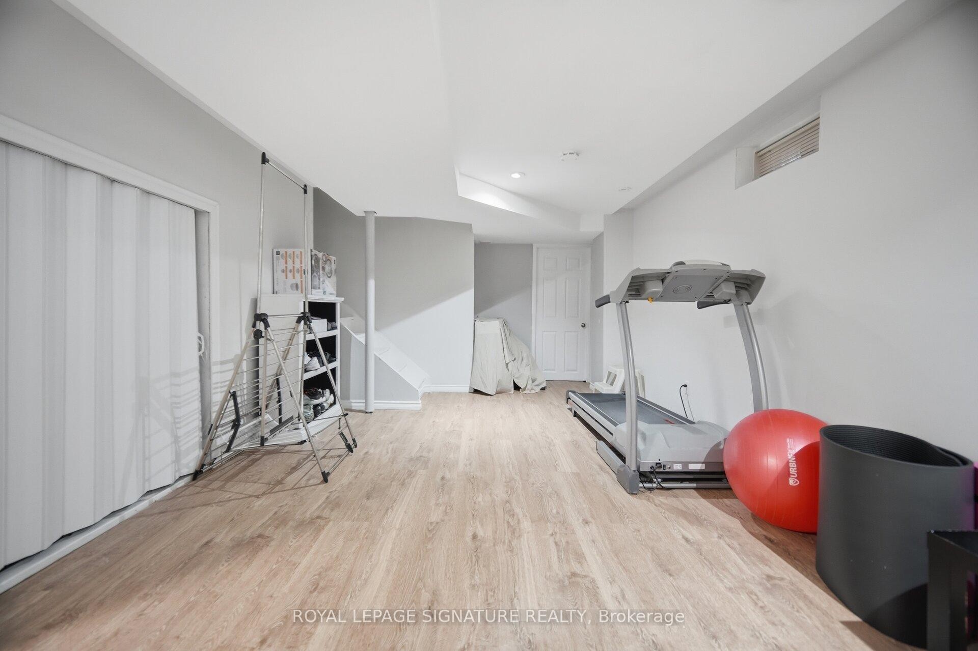 588 Rossellini Drive, Mississauga, ON - Indoor Photo Showing Other Room