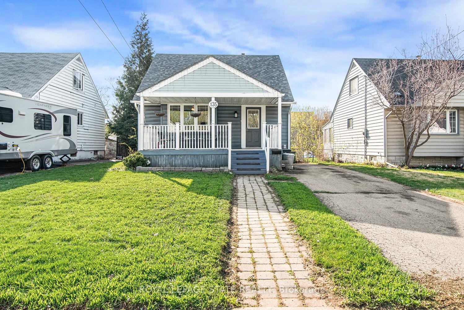 135 Glassco Avenue N, Hamilton, ON - Outdoor With Deck Patio Veranda