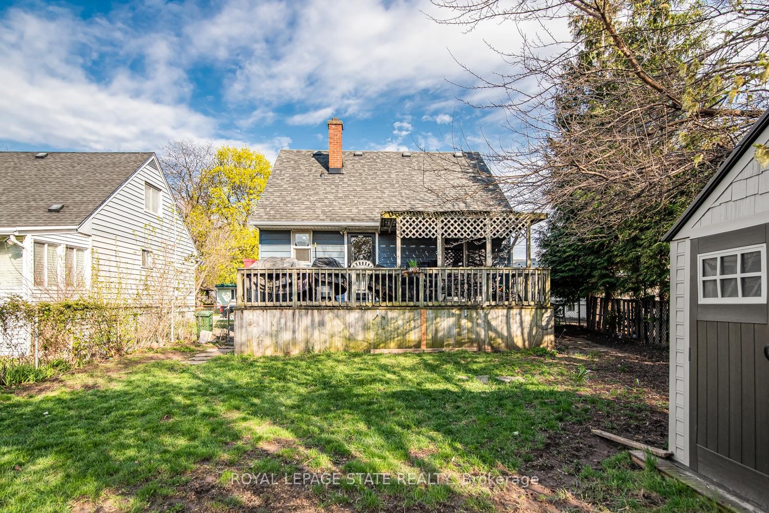 135 Glassco Avenue N, Hamilton, ON - Outdoor