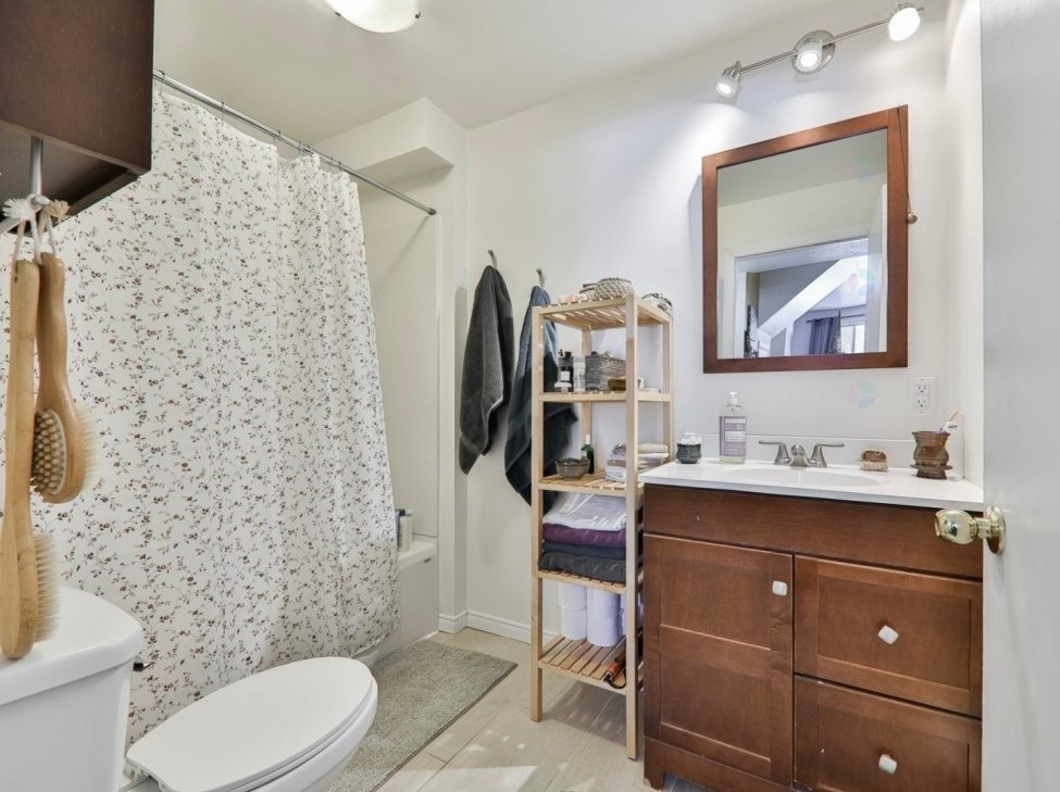 Salle de bains - 562A Mtée Papineau N., Saint-Sauveur, QC - Indoor Photo Showing Bathroom