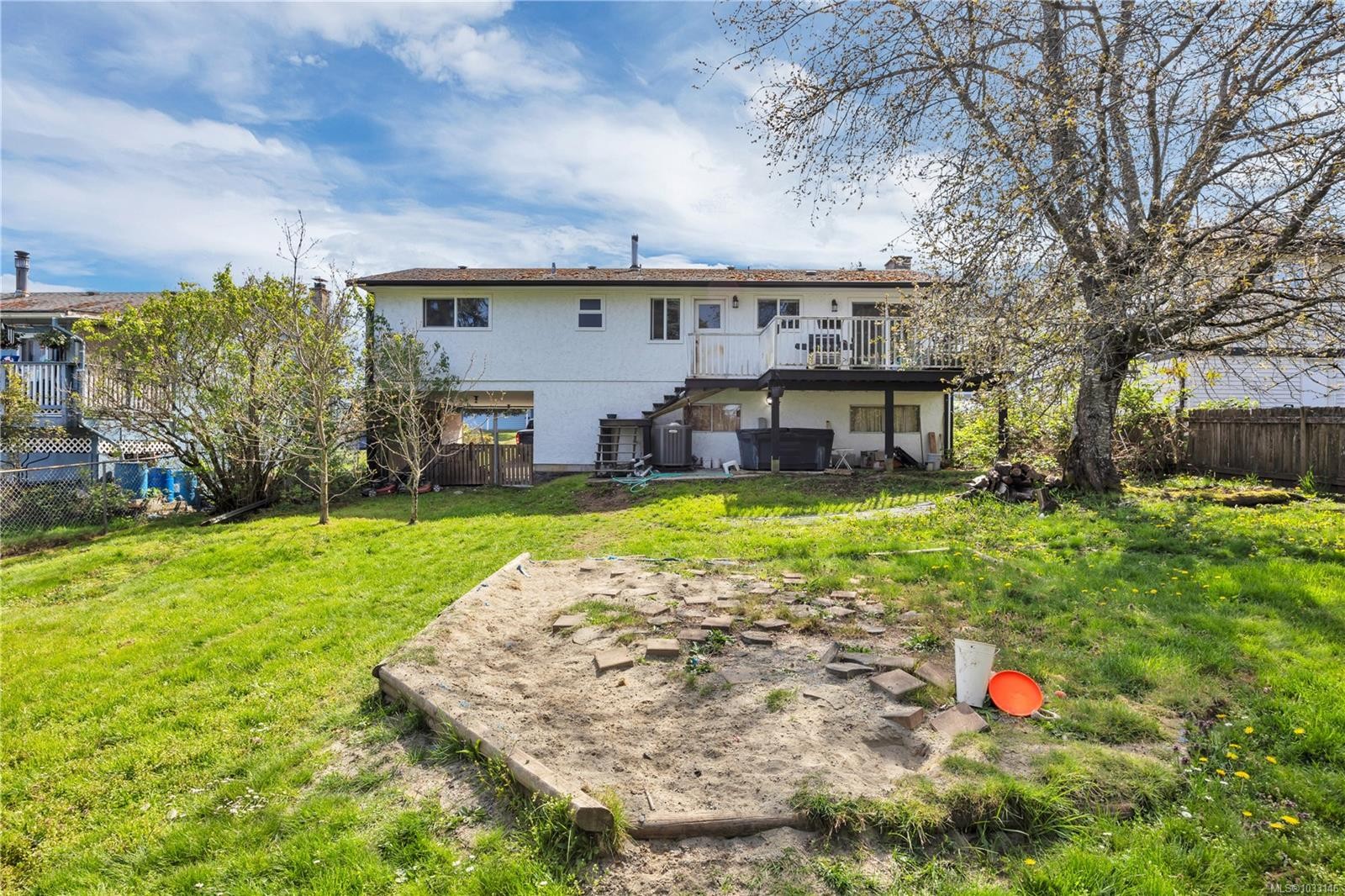 564 Nova St, Nanaimo, BC