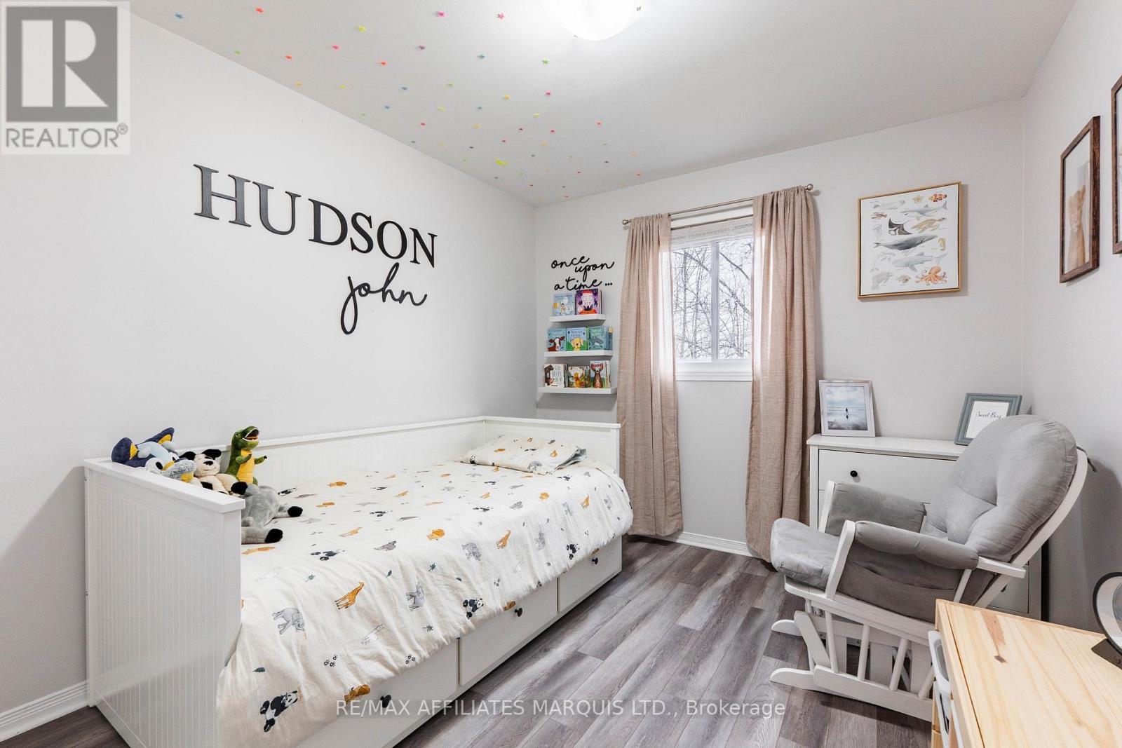 2333 Emily Crescent, Cornwall, ON - Indoor Photo Showing Bedroom