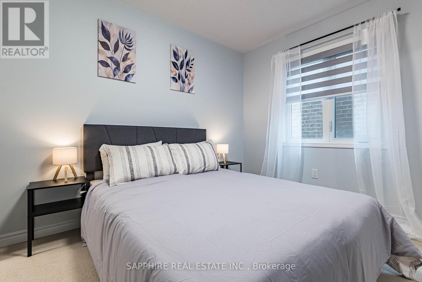 Bedroom 3 with Large Window - 325 Trudeau Drive E, Milton, ON - Indoor Photo Showing Bedroom