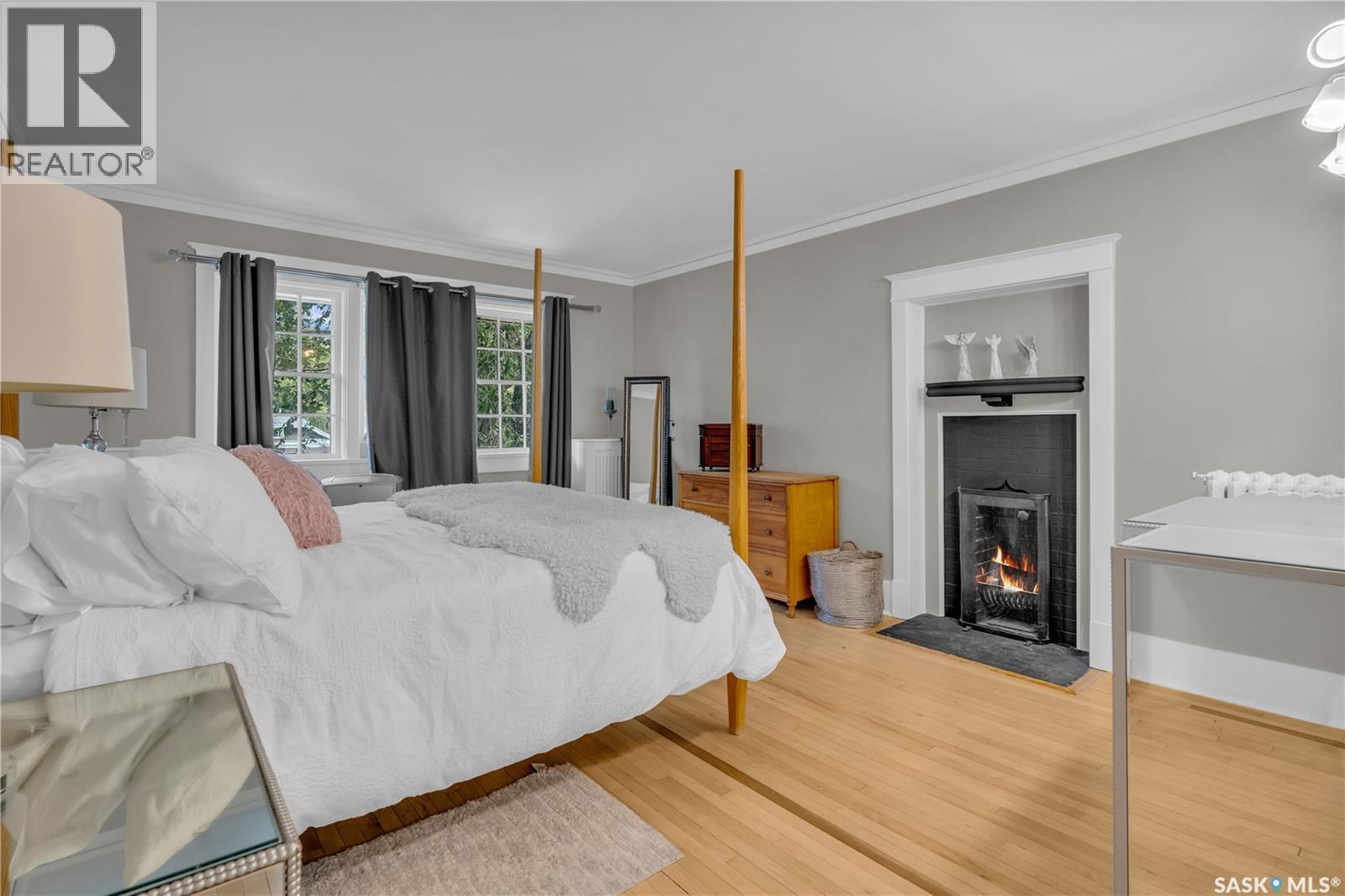 3120 Rae Street, Regina, SK - Indoor Photo Showing Bedroom