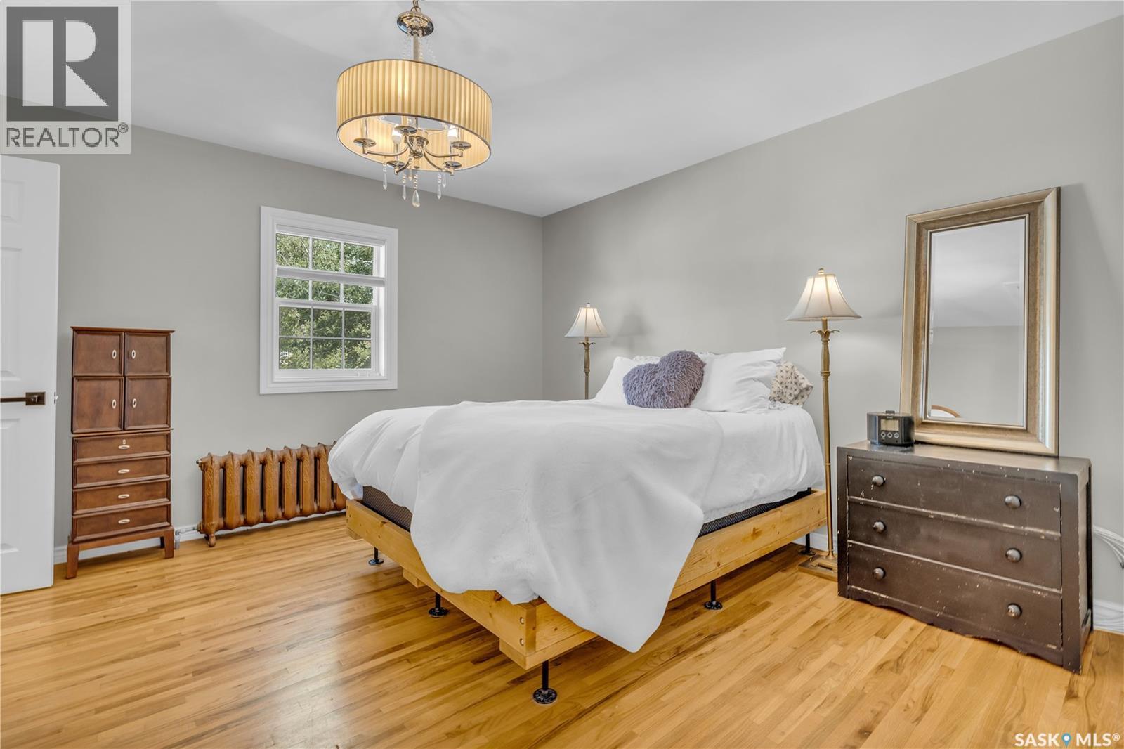 3120 Rae Street, Regina, SK - Indoor Photo Showing Bedroom