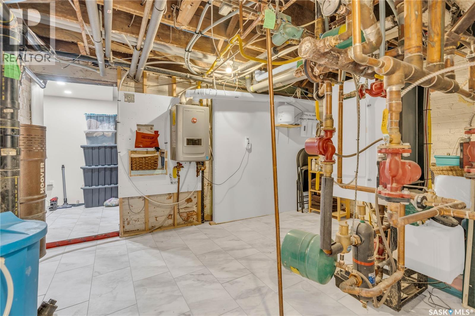 3120 Rae Street, Regina, SK - Indoor Photo Showing Basement