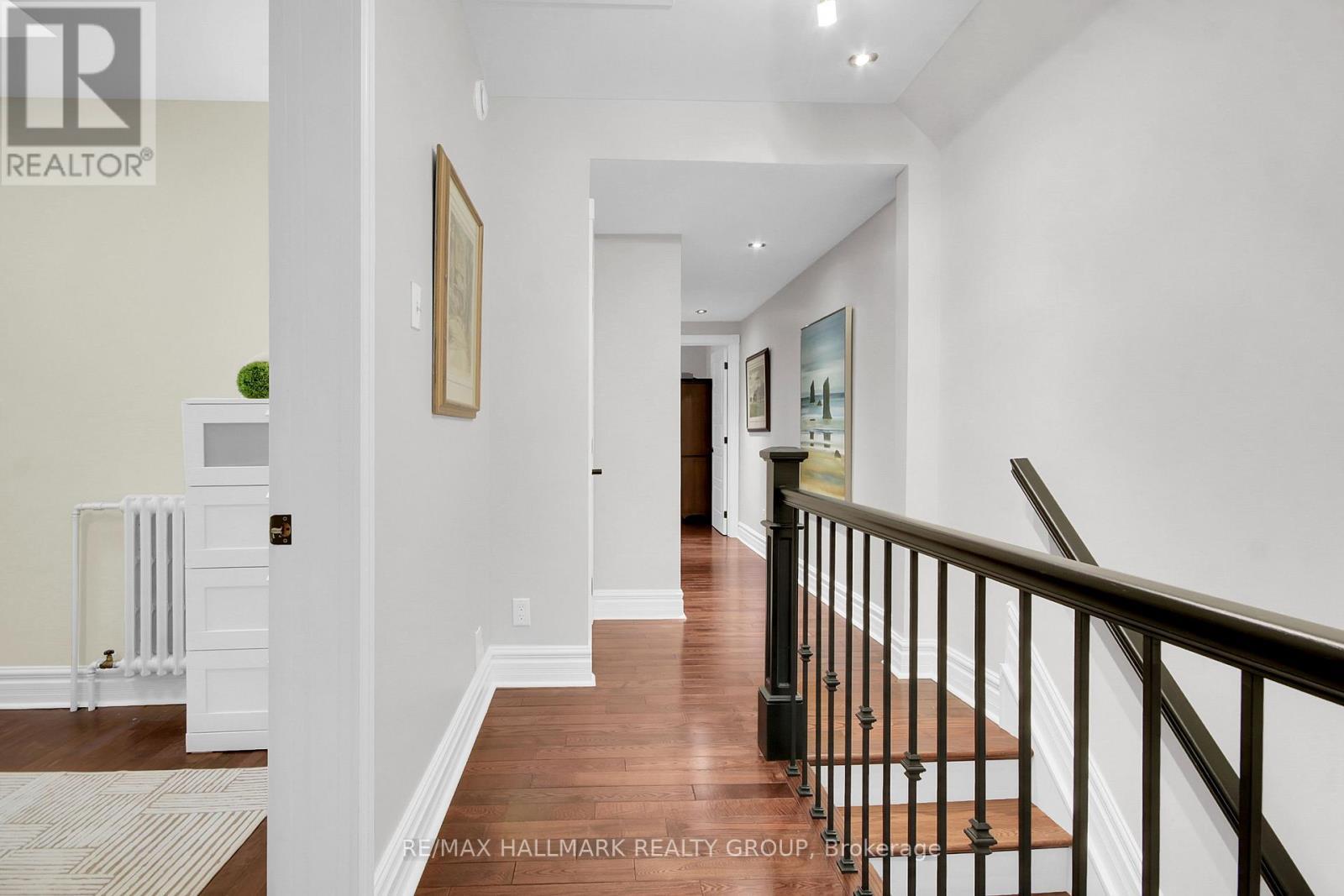 24 Morris Street, Ottawa, ON - Indoor Photo Showing Other Room