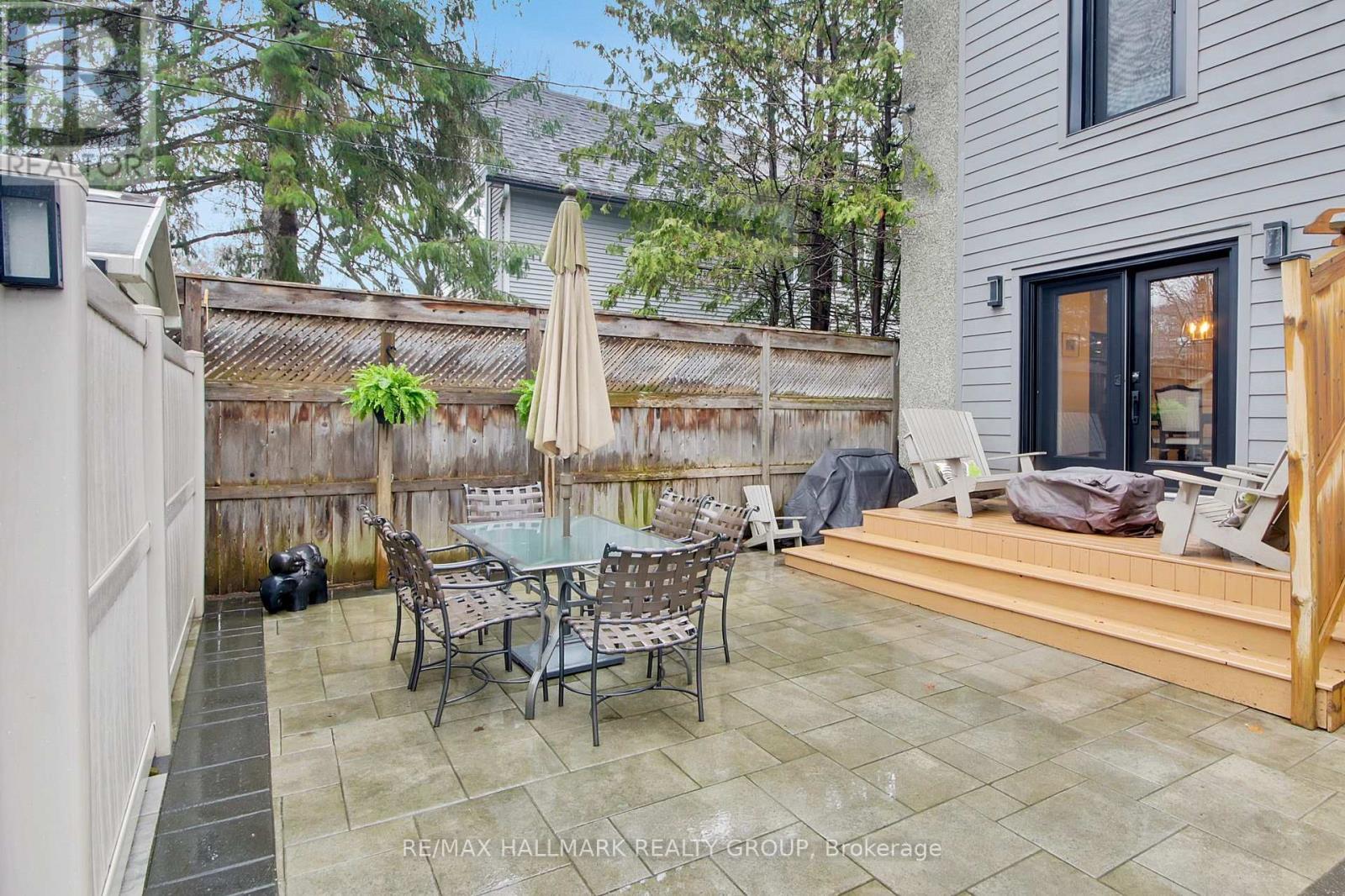 24 Morris Street, Ottawa, ON - Outdoor With Deck Patio Veranda With Exterior