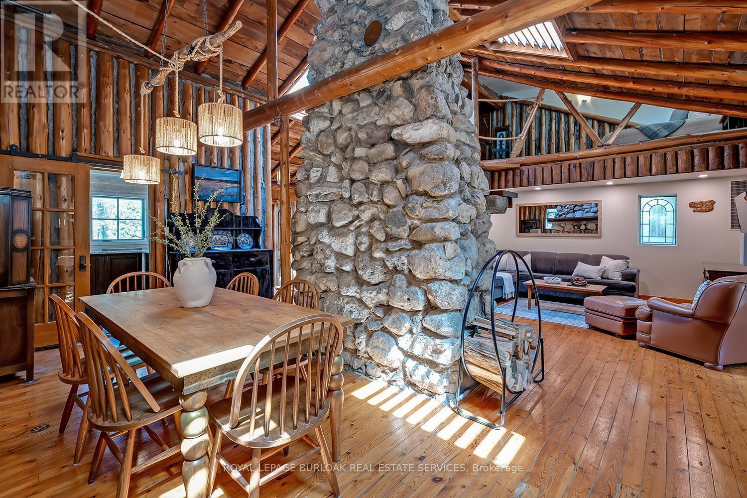 6099 Cedar Grove, Burlington, ON - Indoor Photo Showing Other Room