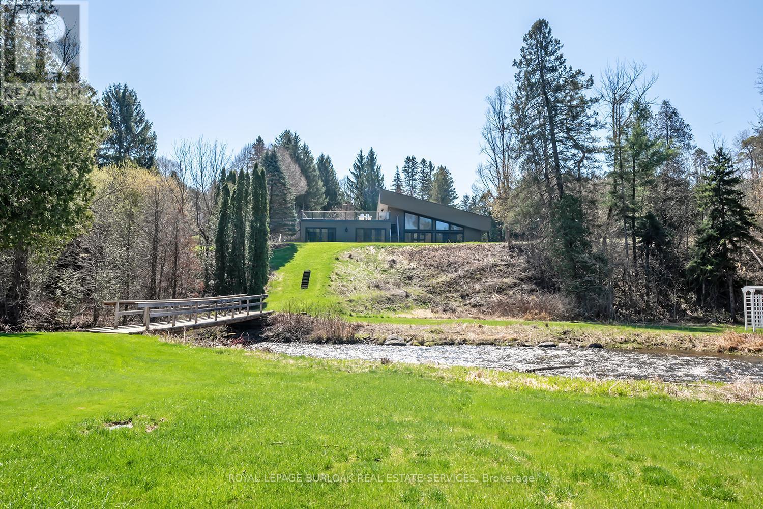 6099 Cedar Grove, Burlington, ON - Outdoor