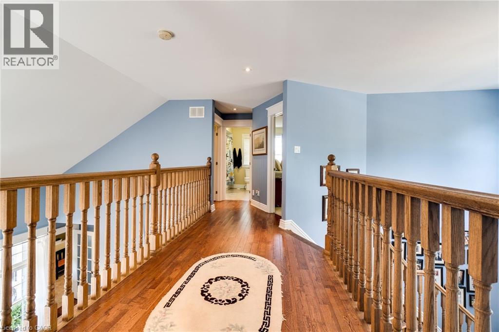 1026 Beach Boulevard, Hamilton, ON - Indoor Photo Showing Other Room