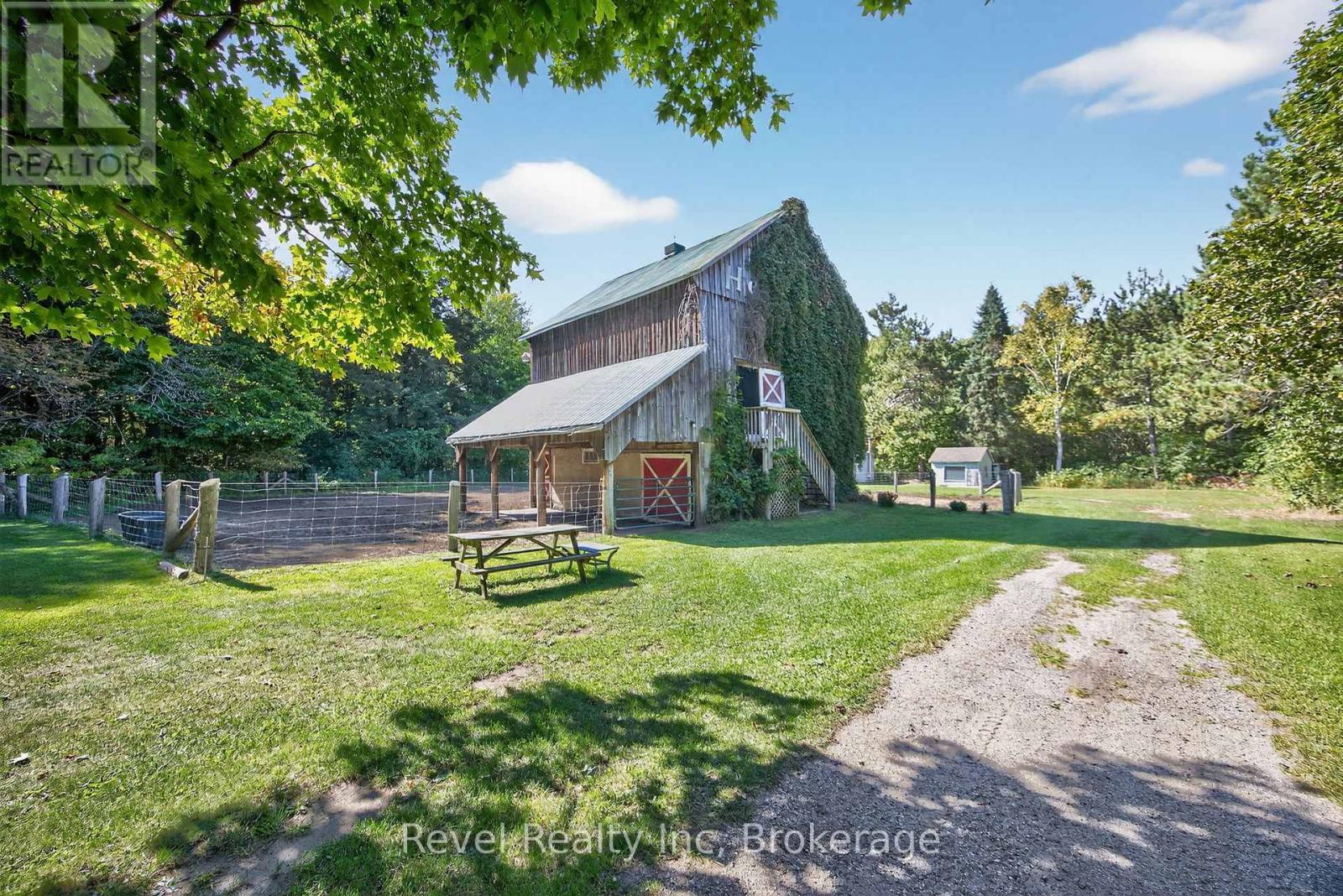 7190 93 Highway, Tiny, ON - Outdoor