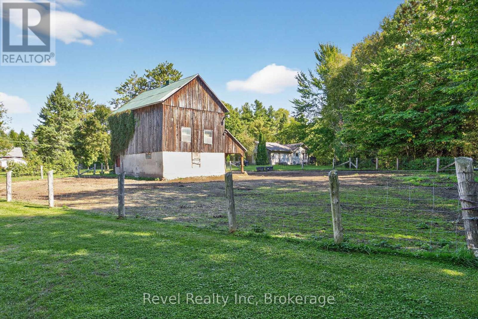 7190 93 Highway, Tiny, ON - Outdoor