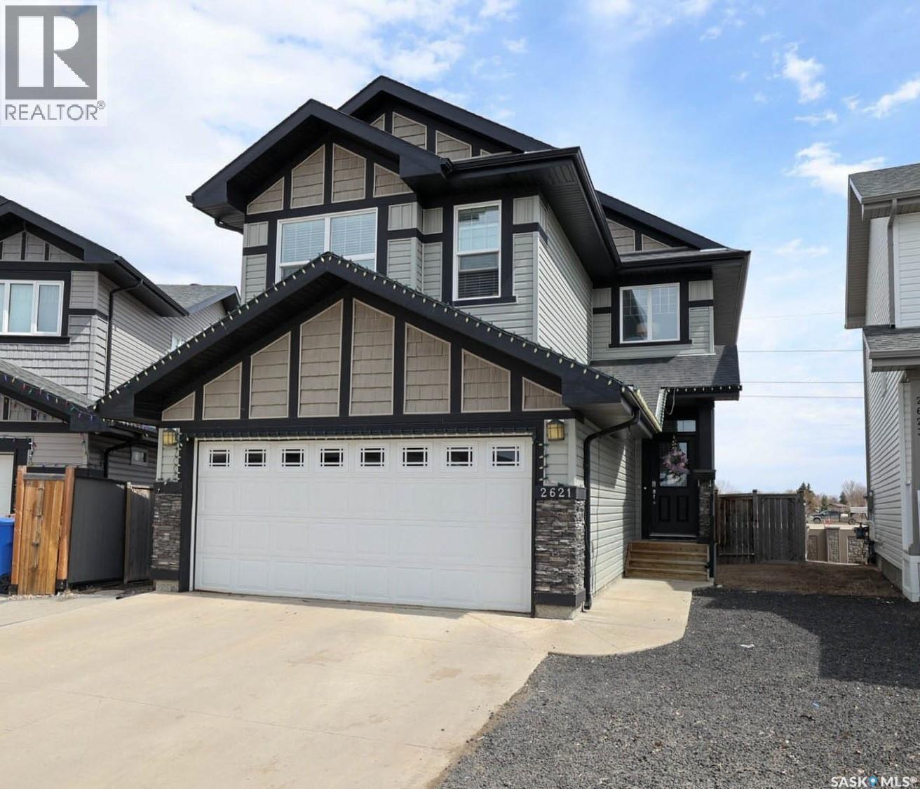 2621 Makowsky Crescent, Regina, SK - Outdoor