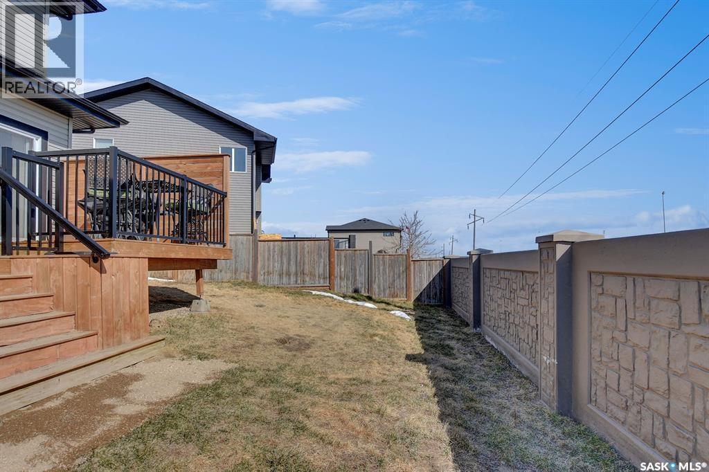 2621 Makowsky Crescent, Regina, SK - Outdoor With Deck Patio Veranda