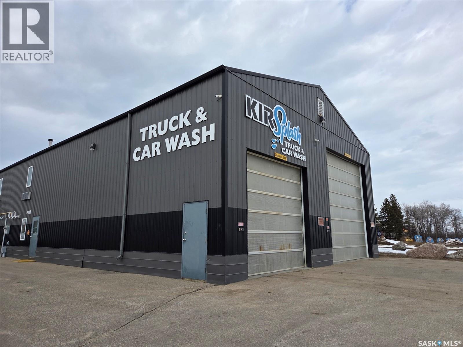 204 Railway Avenue S, Middle Lake, SK