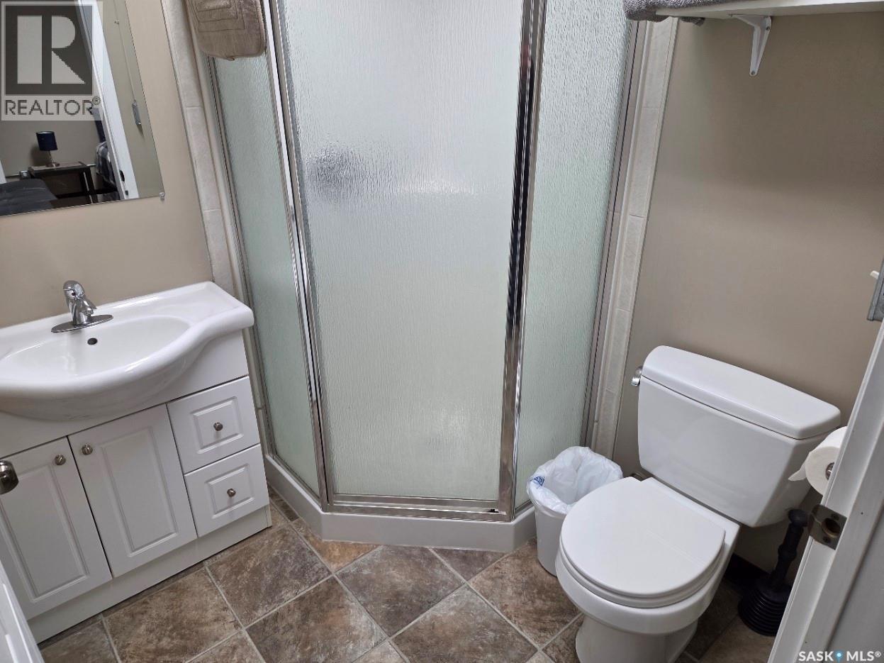 204 Railway Avenue S, Middle Lake, SK
