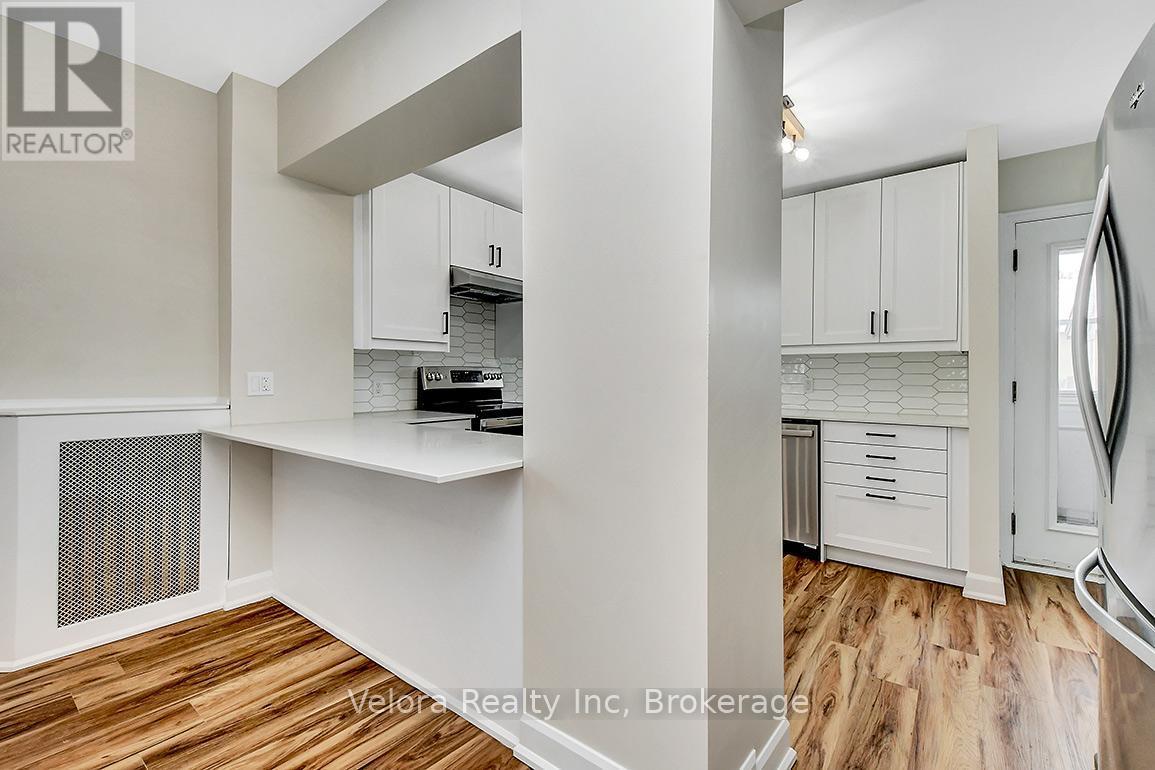 301 Zephyr Avenue, Ottawa, ON