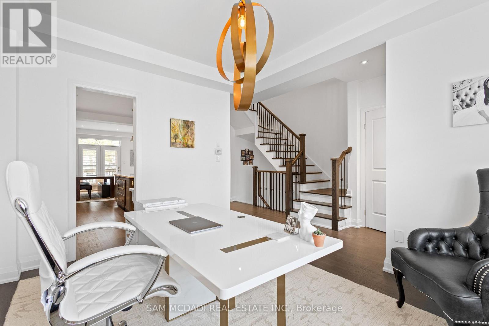 1067 Shaw Drive, Mississauga, ON - Indoor