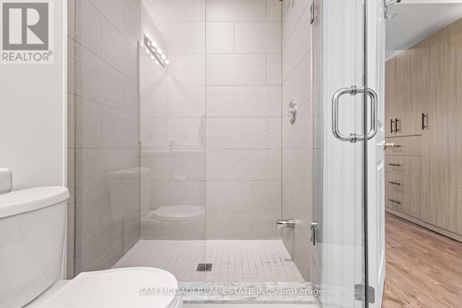 1067 Shaw Drive, Mississauga, ON - Indoor Photo Showing Bathroom