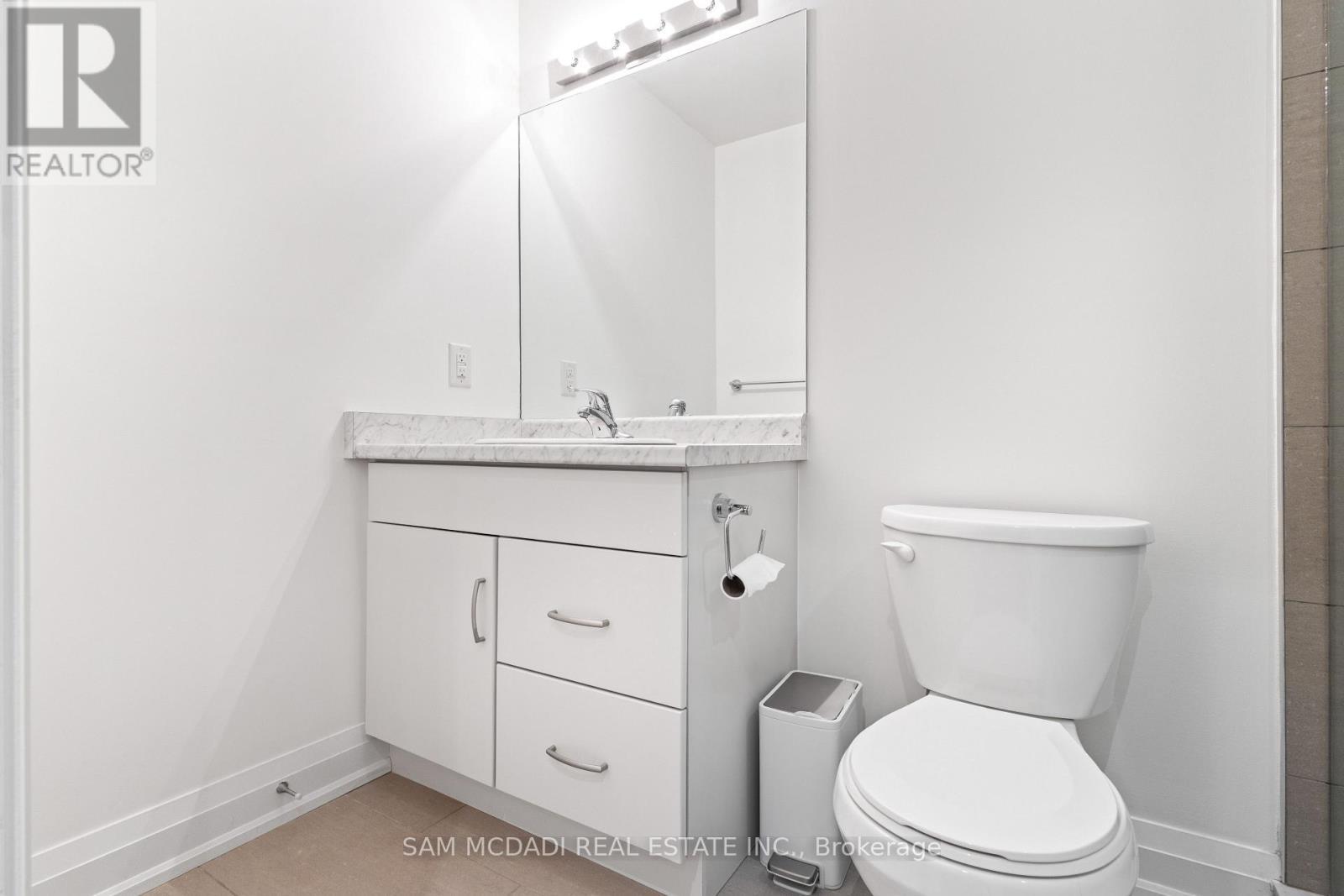 1067 Shaw Drive, Mississauga, ON - Indoor Photo Showing Bathroom