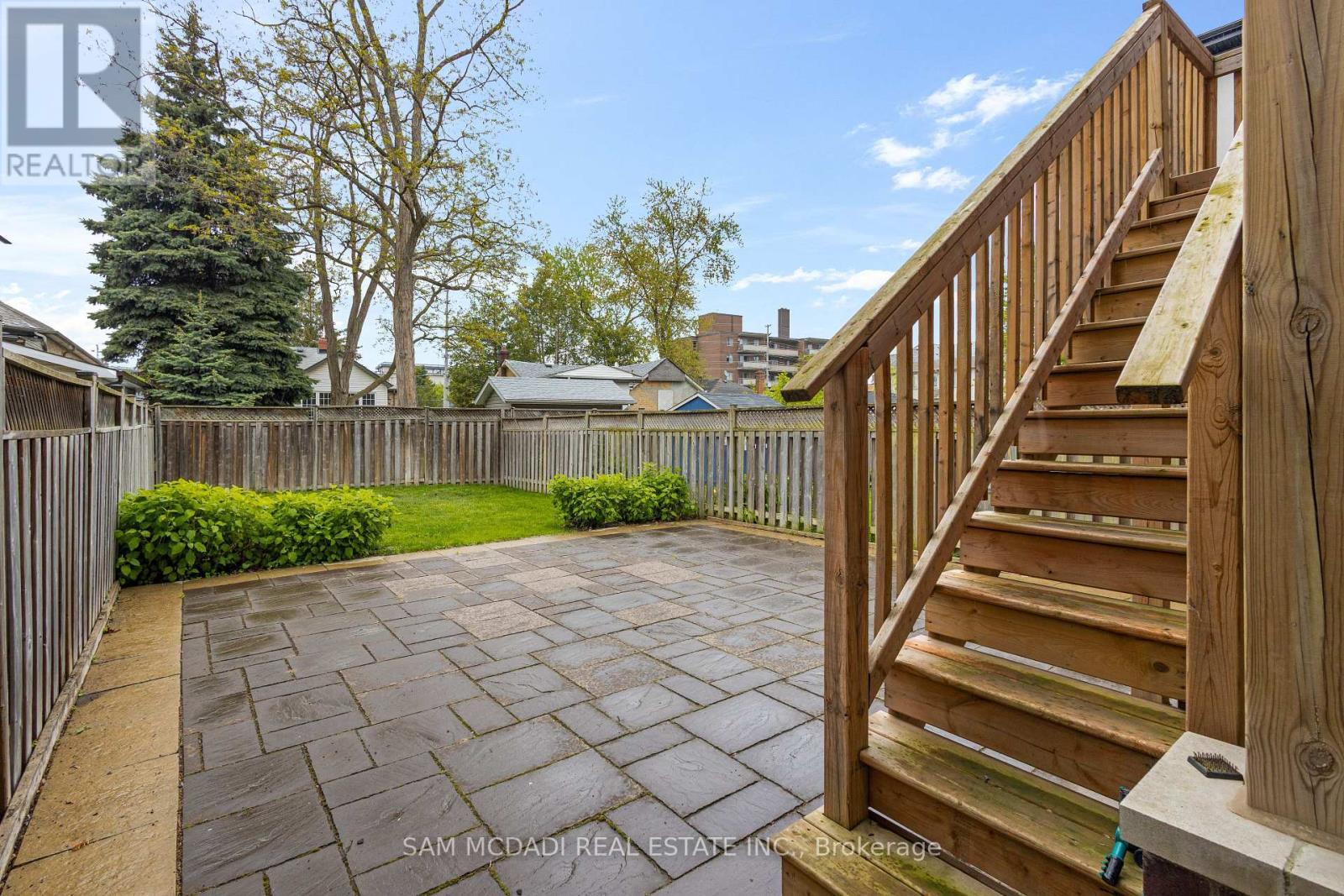 1067 Shaw Drive, Mississauga, ON - Outdoor