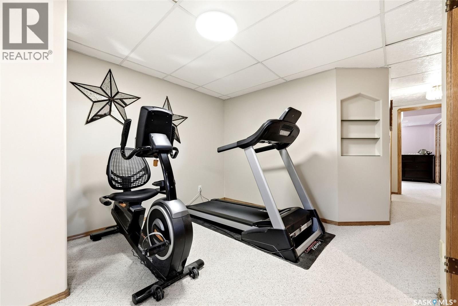 3524 Canterbury Place E, Regina, SK - Indoor Photo Showing Gym Room