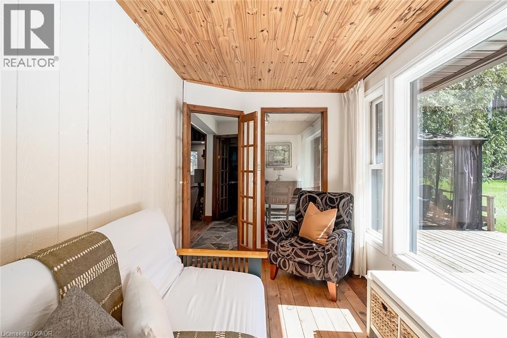 6099 Cedar Grove, Burlington, ON - Indoor