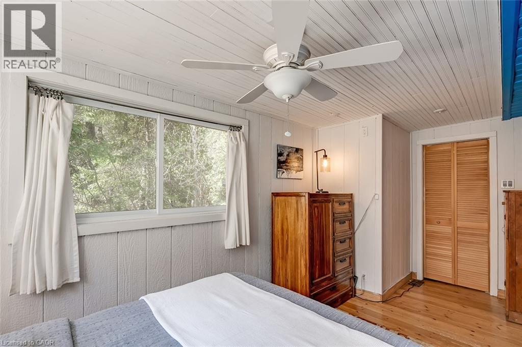 6099 Cedar Grove, Burlington, ON - Indoor