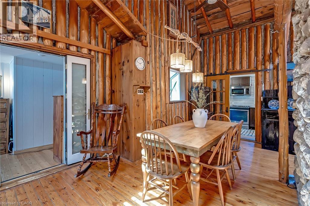 6099 Cedar Grove, Burlington, ON - Indoor Photo Showing Dining Room
