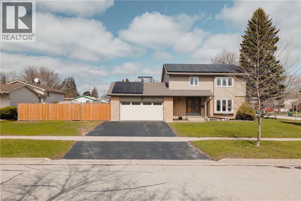 143 St Jerome Crescent, Kitchener, ON - Outdoor